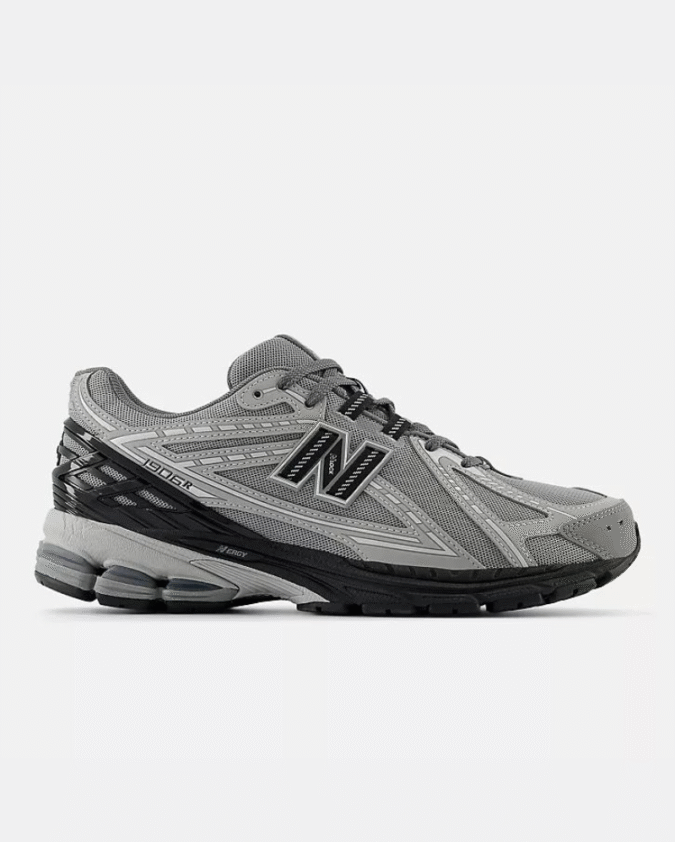 NB 1906RLG Castlerock With Rain Cloud And Black